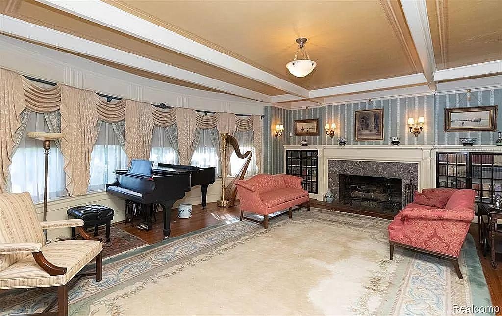 Right Now You Can Buy Henry Ford’s House