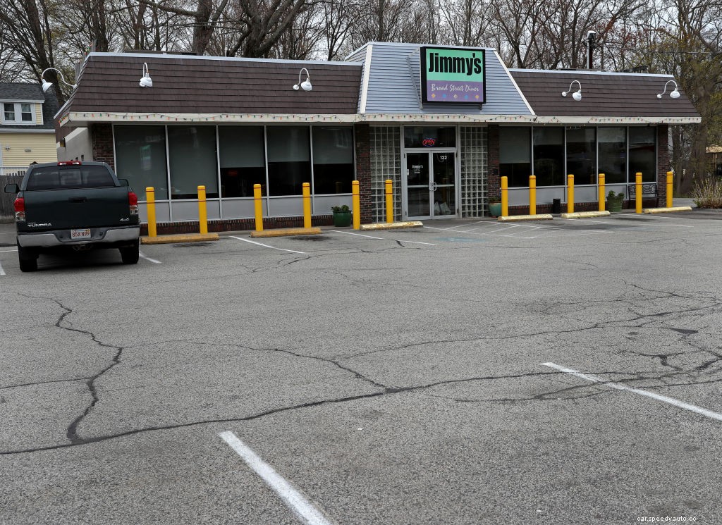 Indicted Florida Cop Allegedly Used COVID Relief Funds To Restore Classic Car