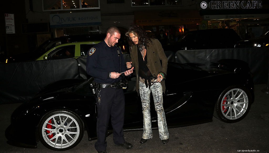 Totaled Van Leads to Thousands of Dollars in Tolls Fines Violations