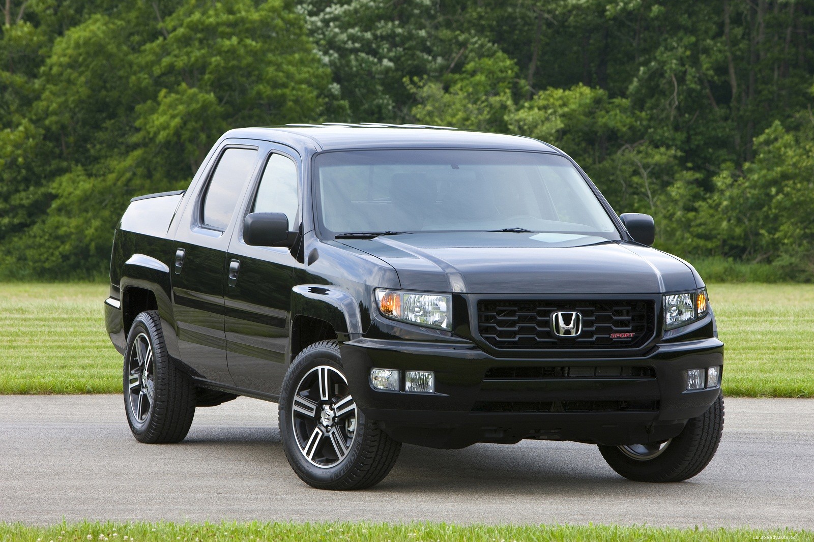 Here’s Why a Honda Ridgeline Is the Best Used Midsized Pickup Truck You Can Buy