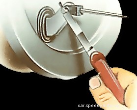 Checking and renewing brake cables