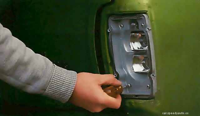 Overhauling a light cluster