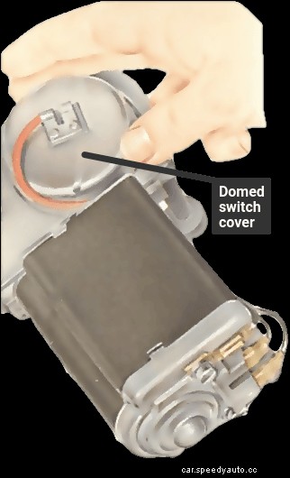 Fixing a windscreen wiper motor