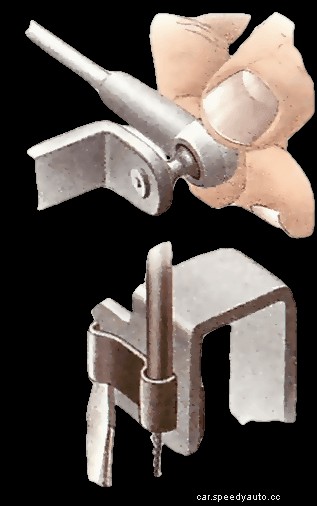 Removing a carburettor for cleaning