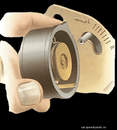 Checking and cleaning a GM Varajet carburettor