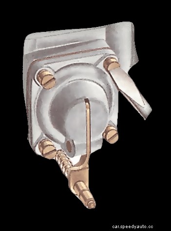 Checking and cleaning a fixed-jet carburettor