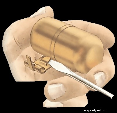 Checking and cleaning a fixed-jet carburettor