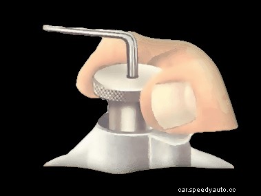 Adjusting a Stromberg carburettor