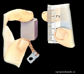 Checking and replacing starter-motor brushes