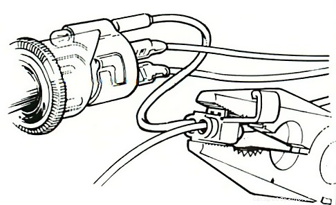 Installing a cigarette lighter socket