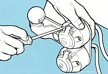 Fitting a towing socket