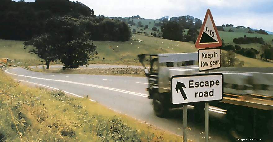 How to avoid car accidents