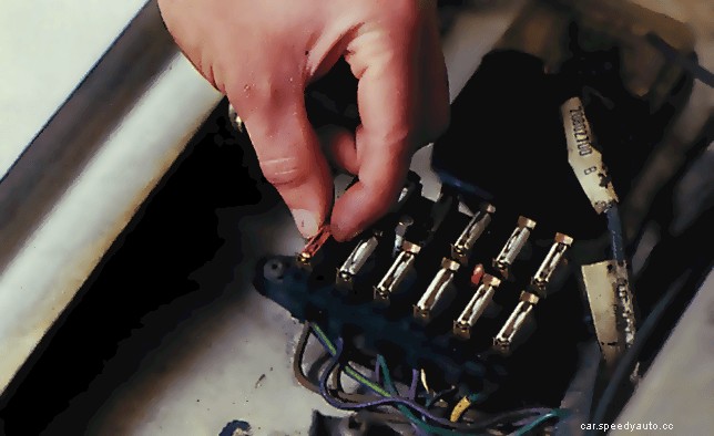 What to do if car lights stop working