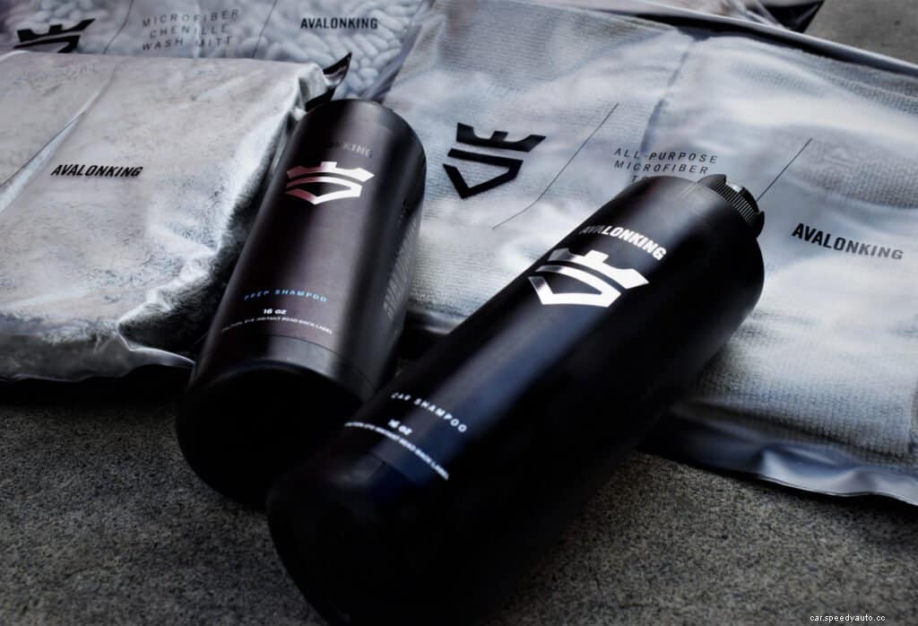 10 of the Hottest Holiday Gift Options for Car Owners