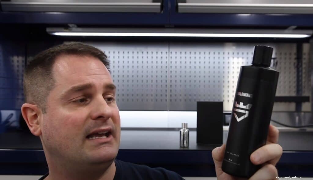 When to Use a High pH Surface Prep Car Shampoo