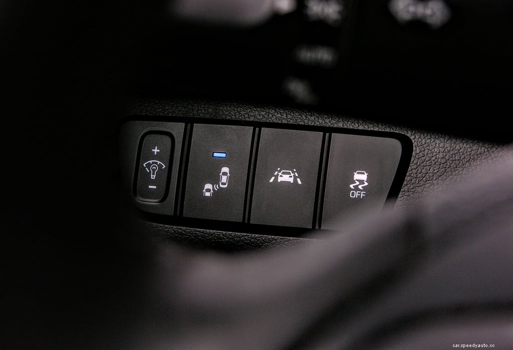 Say No to Crack: Plastic Car Interior Parts That Are Most Likely to Break