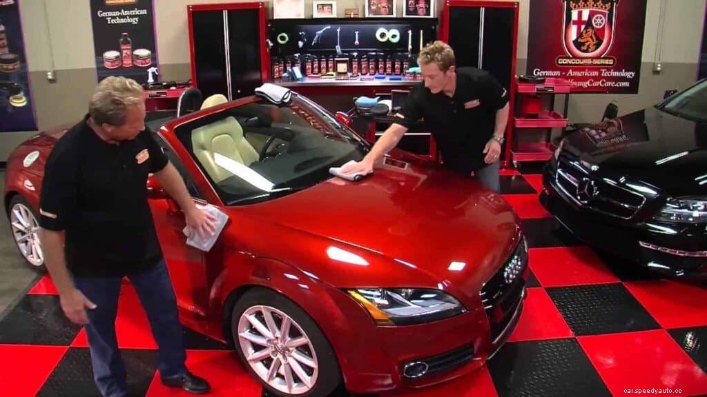 How Ceramic Coatings Prevent Damage from Bird Droppings