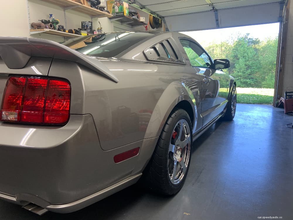 Does Ceramic Coating Fill Swirls and Scratches on Cars?