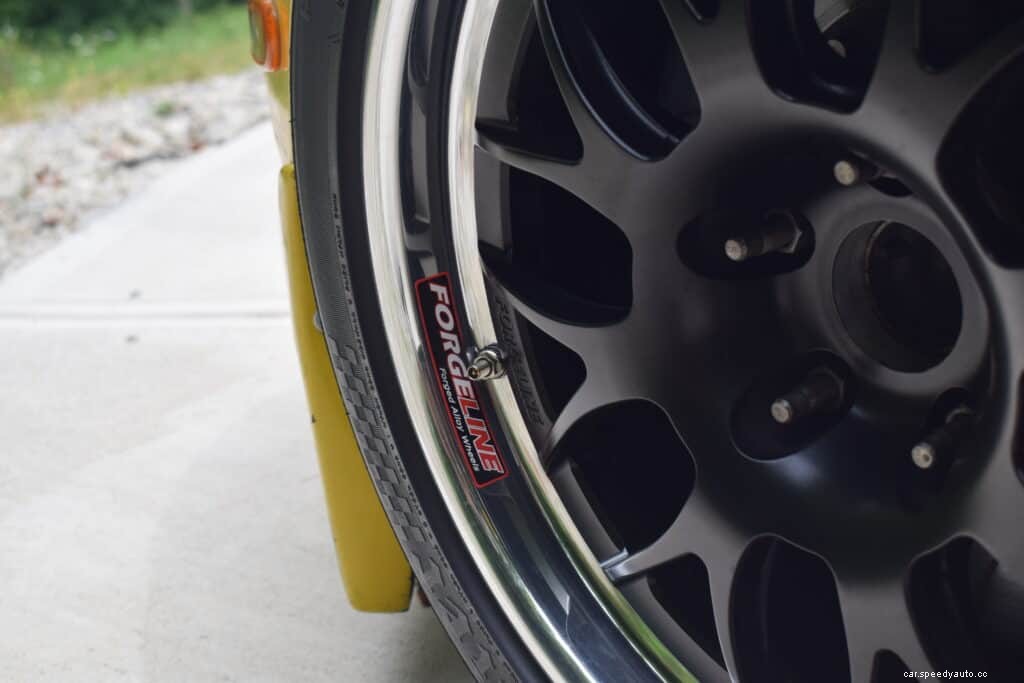 The Ultimate Guide to Applying Ceramic Coating on Wheels