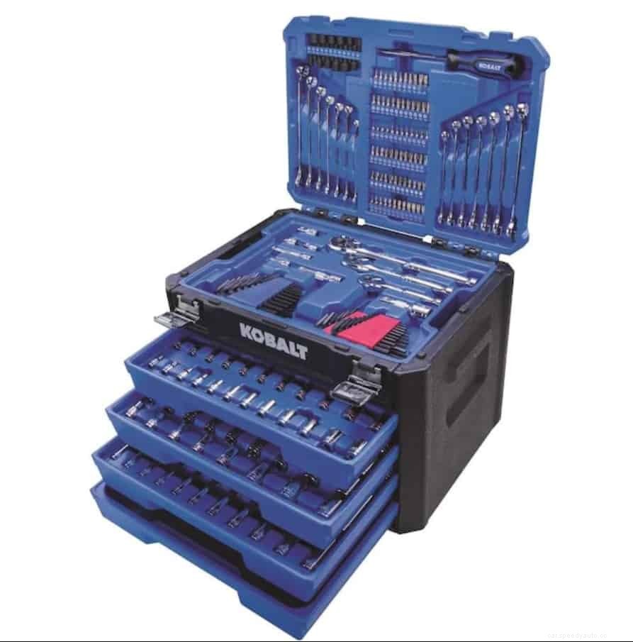 10 Badass Holiday Gift Ideas for Car Guys and Automotive Enthusiasts