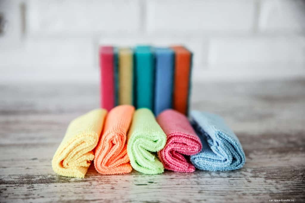 Throwing in the Towel: How to Wash Microfiber Towels