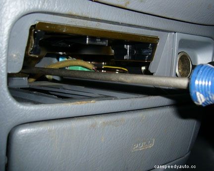 10 Easy Steps to Install a New Car Stereo