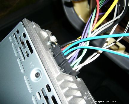 10 Easy Steps to Install a New Car Stereo