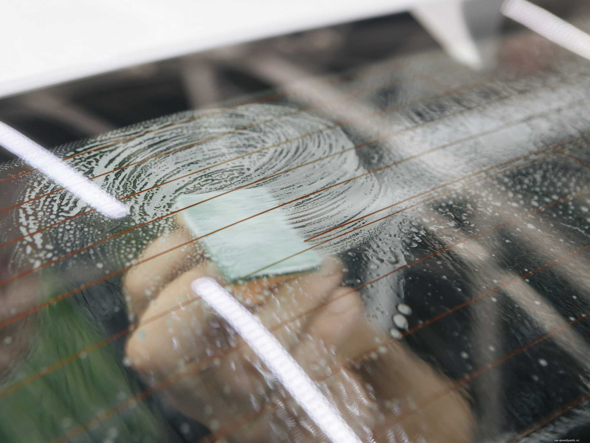 Three Ways to Remove Window Tint