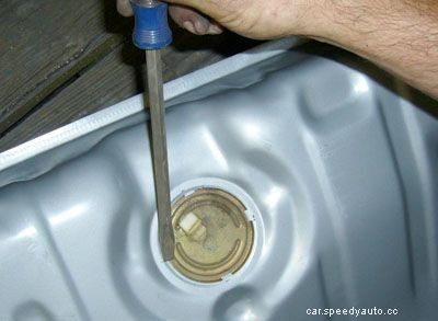 How to Replace a Cars Fuel Sending Unit