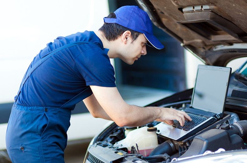 Engine codes, DTC codes and OBD codes - what are they and how do I read them?