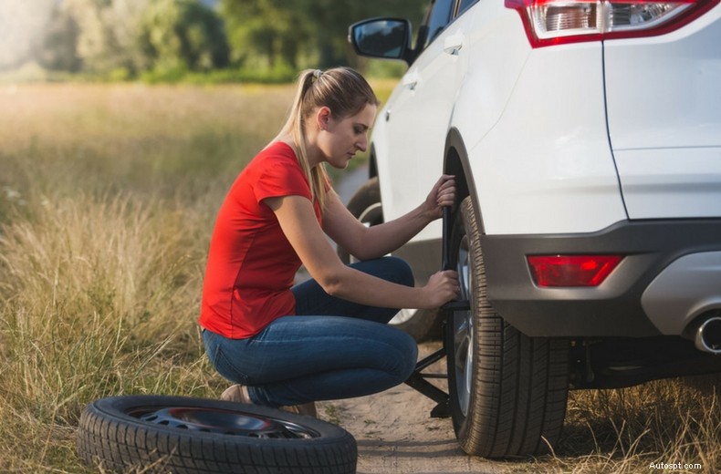 How to change a tyre in 10 simple steps