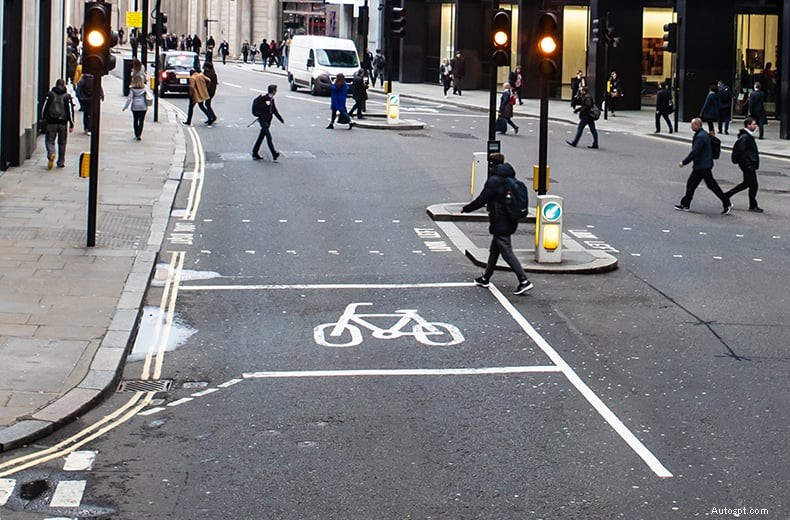 UK road markings: what they mean and what the Highway Code says