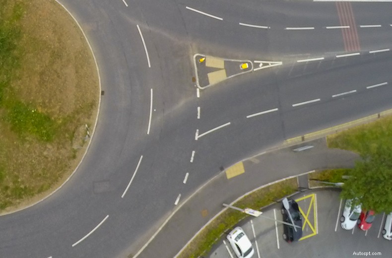 UK road markings: what they mean and what the Highway Code says