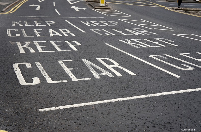 UK road markings: what they mean and what the Highway Code says