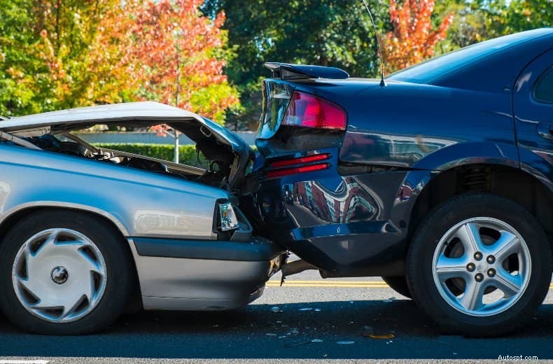 Can I sell an insurance write off? What to do with your damaged car