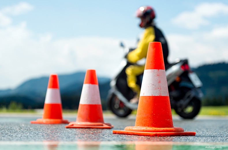 Motorcycle practical and theory test – what you need to know
