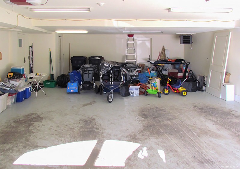 15 Garage Disaster Warning Signs: How Many Do You Have?