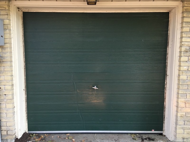 15 Garage Disaster Warning Signs: How Many Do You Have?