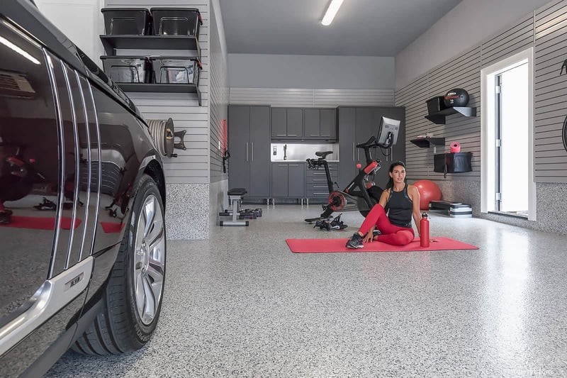 Garage Home Gyms: 13 Reasons to Invest in One Today