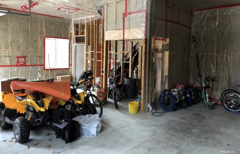 7 Smart Reasons To Complete Your Unfinished Garage