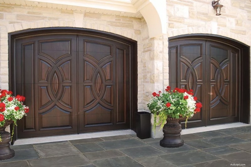 June Is Garage Door Safety Month: 12 Tips for a Safer Home