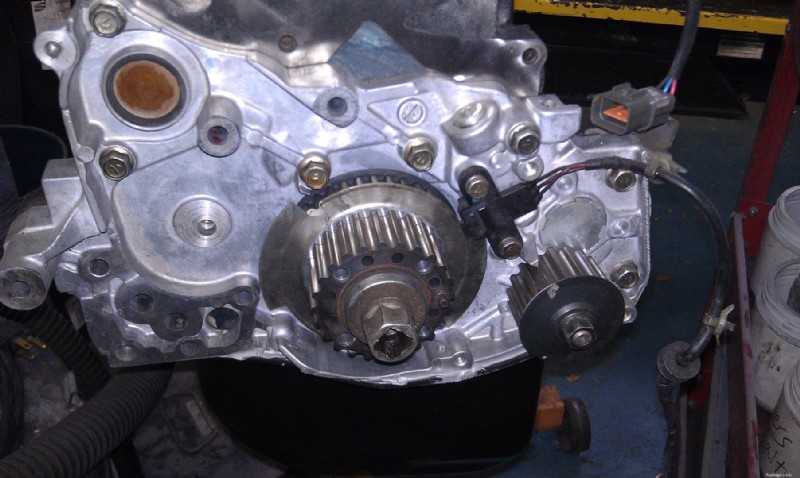 Alternator Problems? Look for These 5 Common Signs.