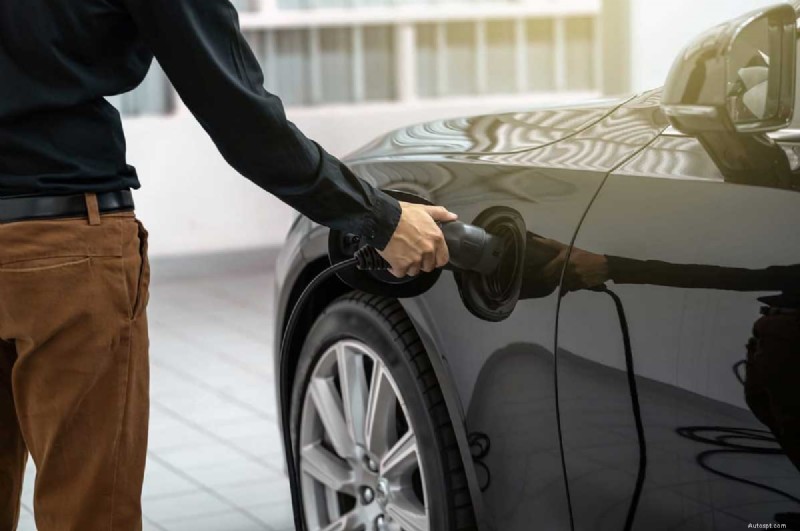 What Maintenance Does an Electric Vehicle Need?