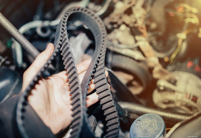 How to inspect the belts and hoses on your car