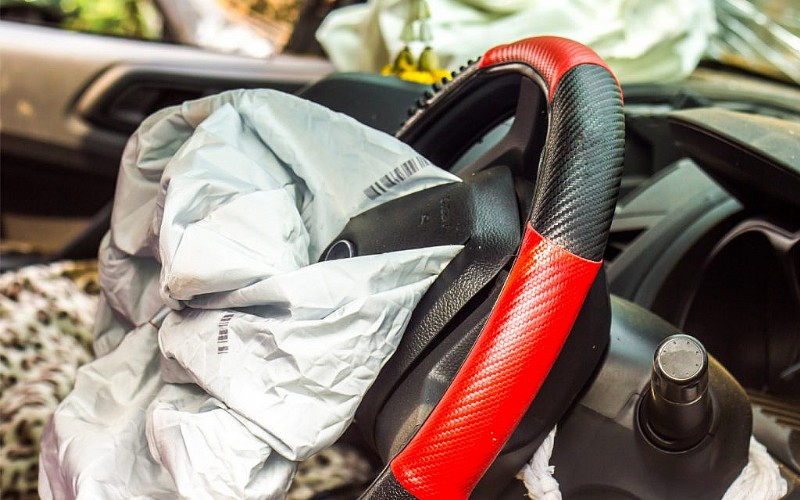 All About Airbags in Car