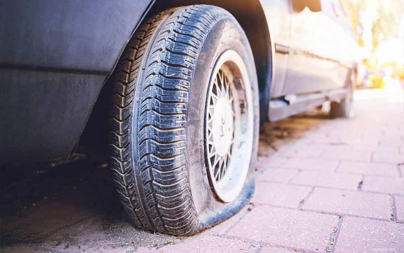 How to Maintain Your Car Tyres in the UAE Summer