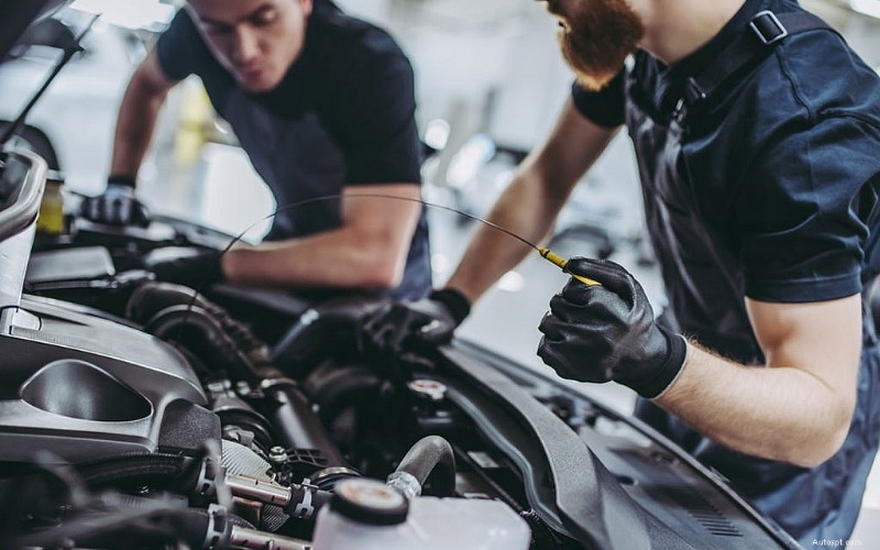 Tips to Changing Car Oil Yourself