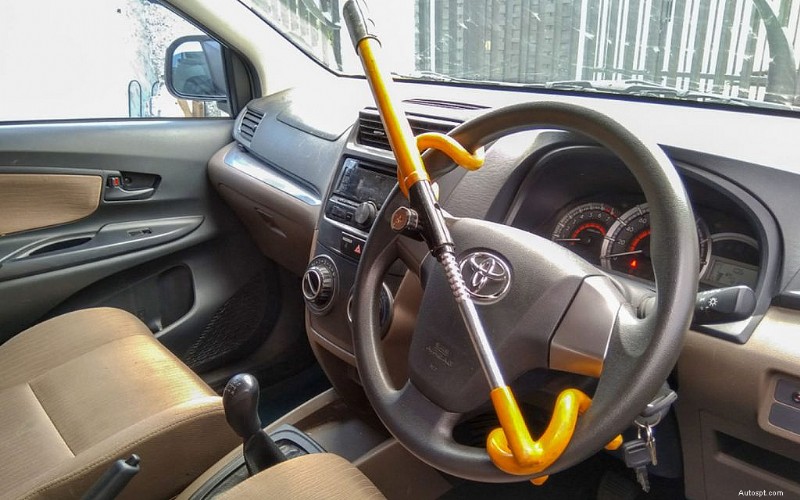 All You Need to Know about Steering Wheel Lock