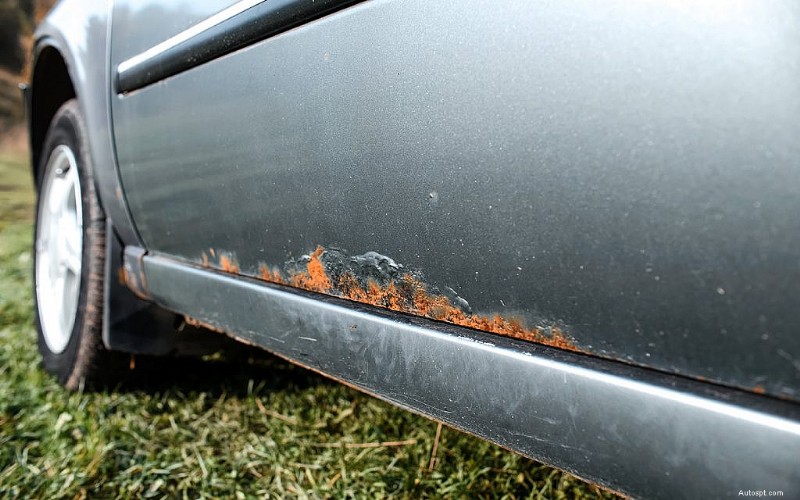 8 Steps to Remove Rust from Cars