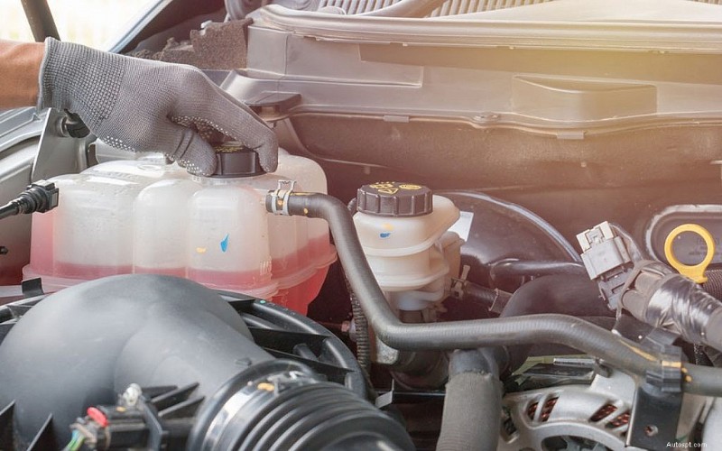 Different Car Coolant Colours and Their Purpose